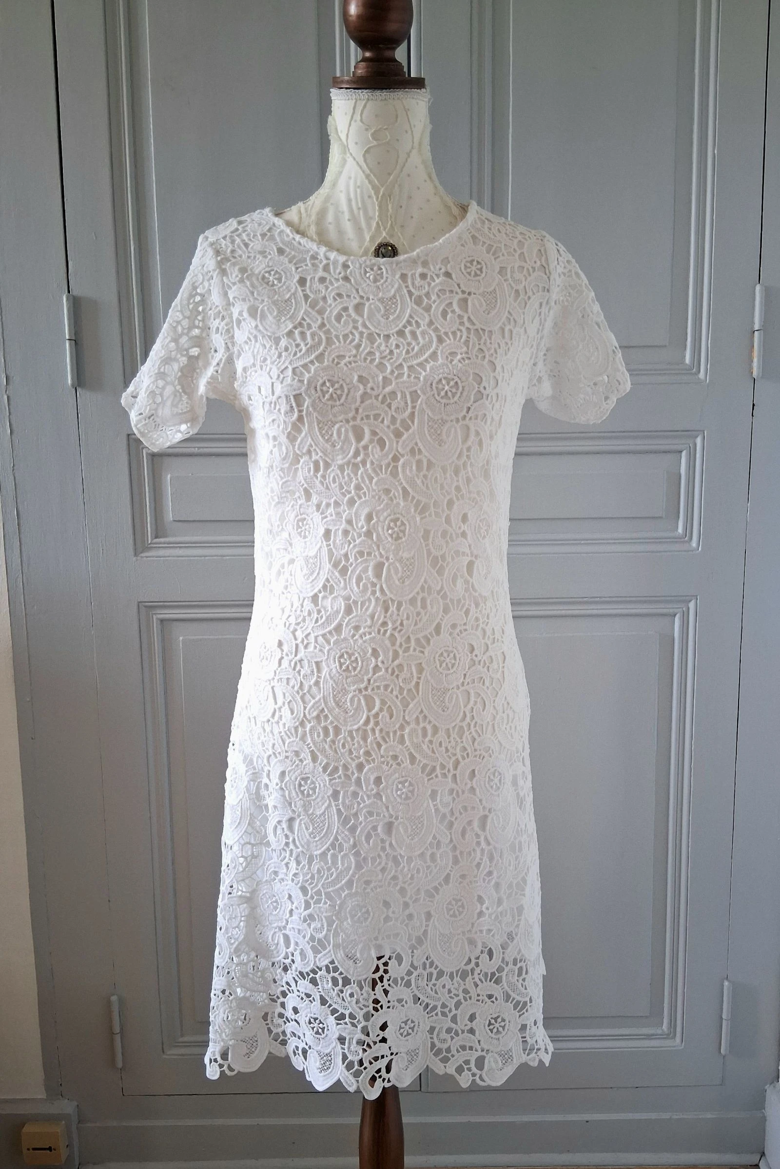 Vestido blanco de encaje guipú Blanc du Nil - Talla 36 – photo 2